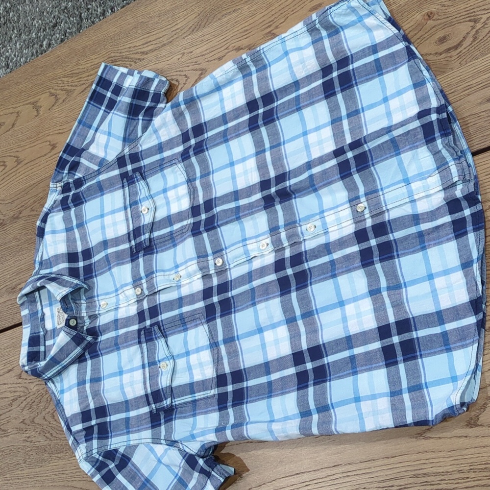 Mossimo plaid button down shirt sleeve. XL